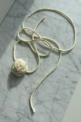 BellaIC Rose - White