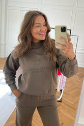 JXBeatrice LS Loose Vint Sweat - Morel