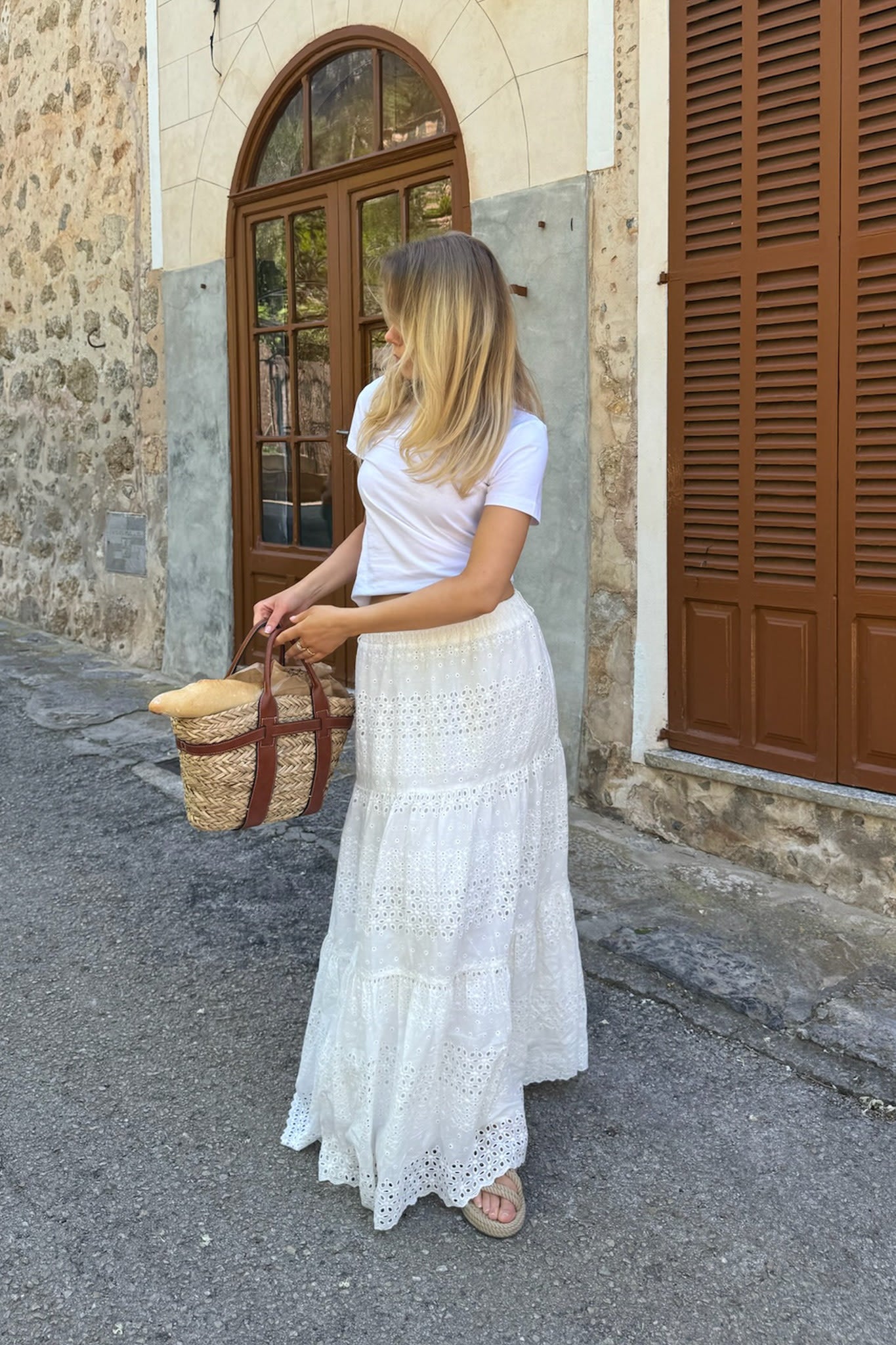 SofiaIC Long Skirt - White Lace – BYIC