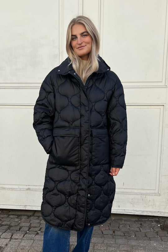 JXLenora Shiny Quilted Coat - Black