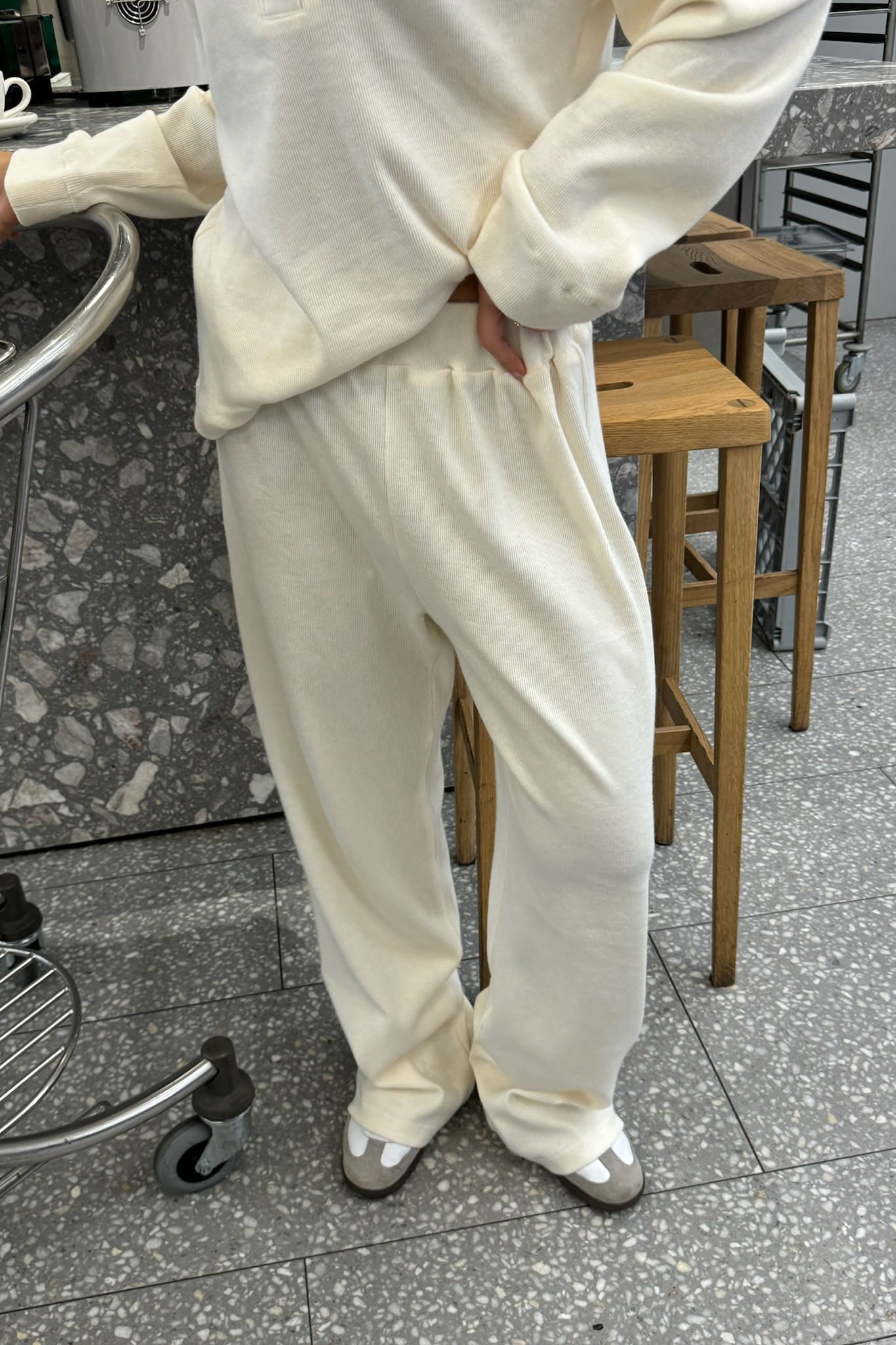 S - 168cm