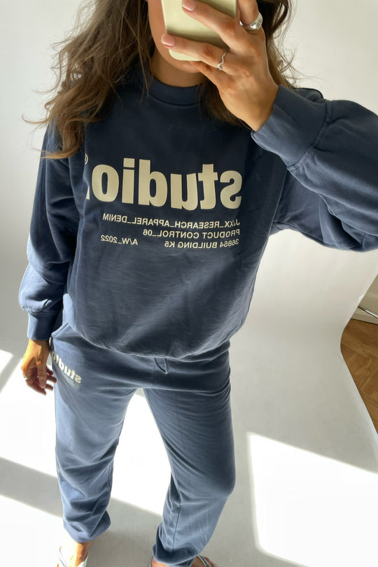 JXBeatrice LS Loose Vint Sweat - Nightshadow Blue